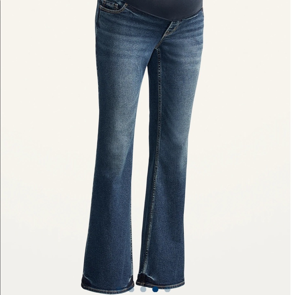 NWT Maternity Flare Jeans Sz 6 Old Navy